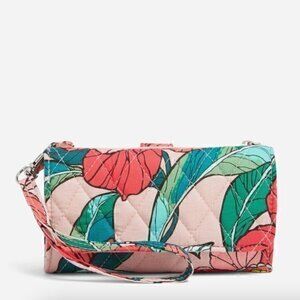 Vera Bradley Smartphone Wristlet in Vintage Floral NWT
